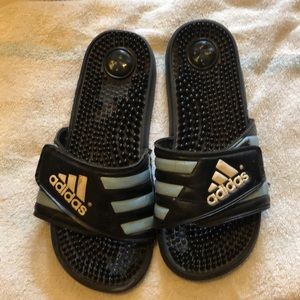 Adidas Slip On